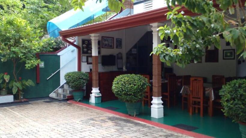 Пансион The Green Village Dambulla