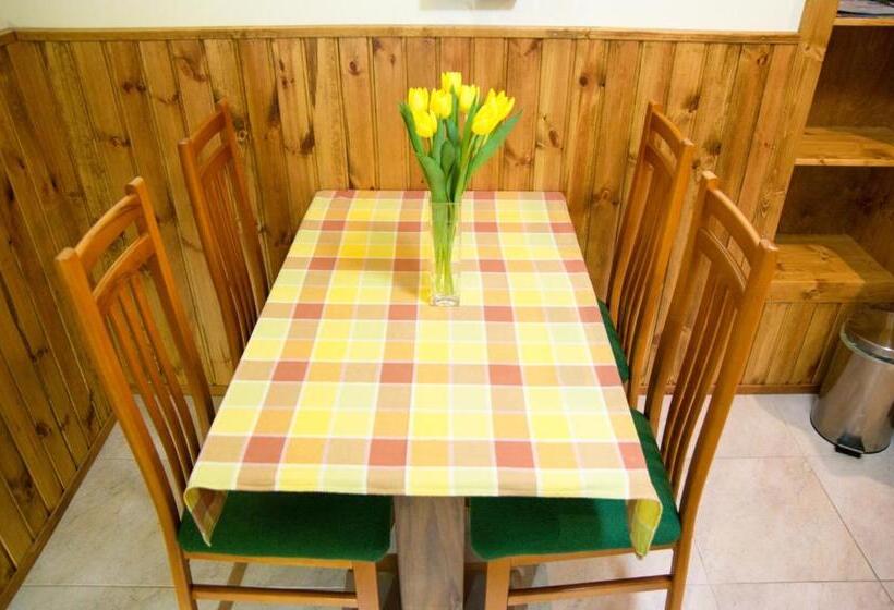 پانسیون Vila Pod Bránou