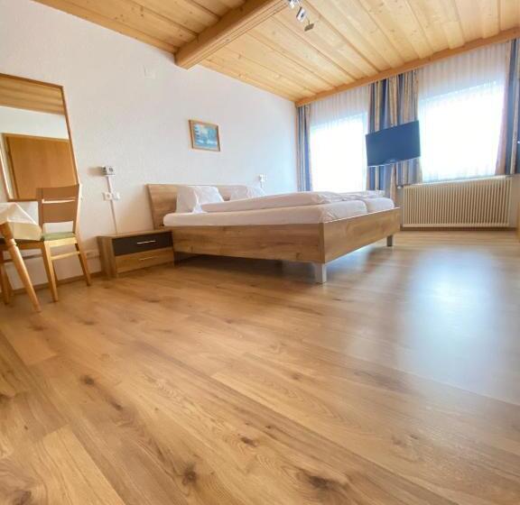 ユースホステル Frühstückspension Ochnerbauer