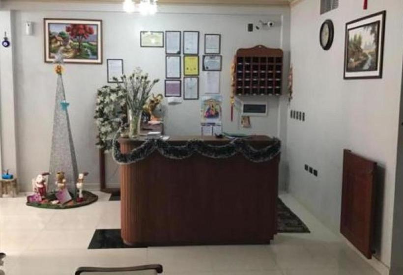 هاستل Hostal Jem