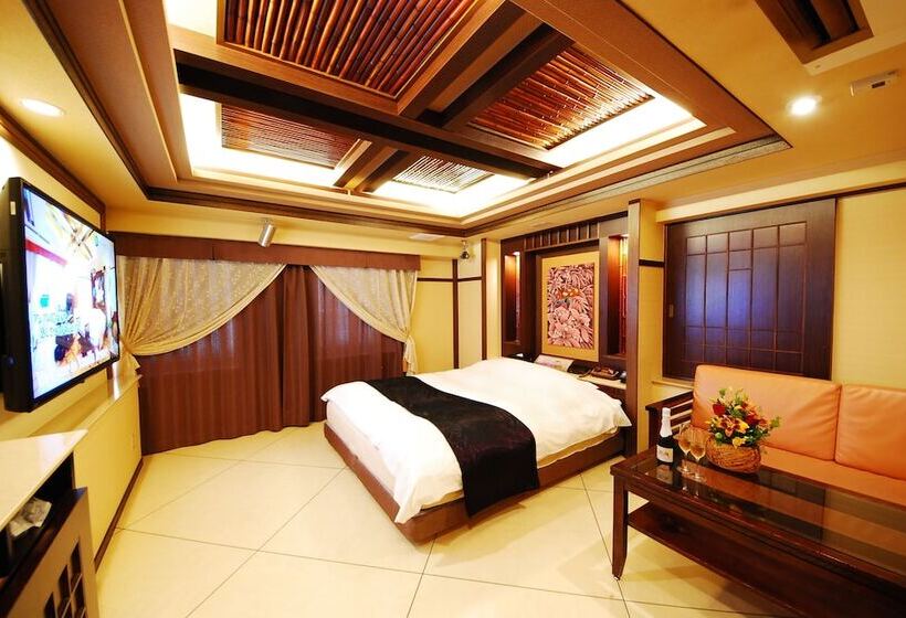 호텔 Vanilla Resort Kawagoe Adults Only