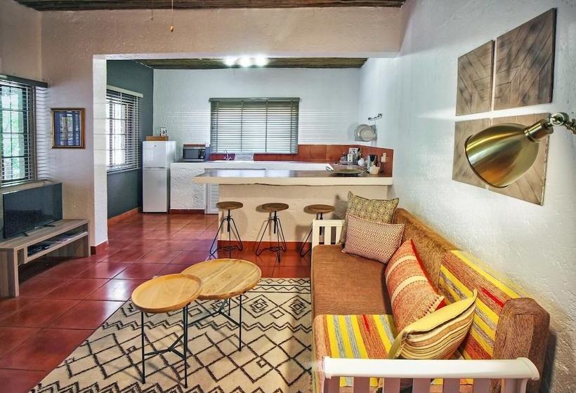 Пансион Chez Vincent Guest House