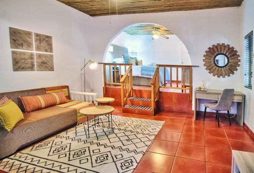 Пансион Chez Vincent Guest House