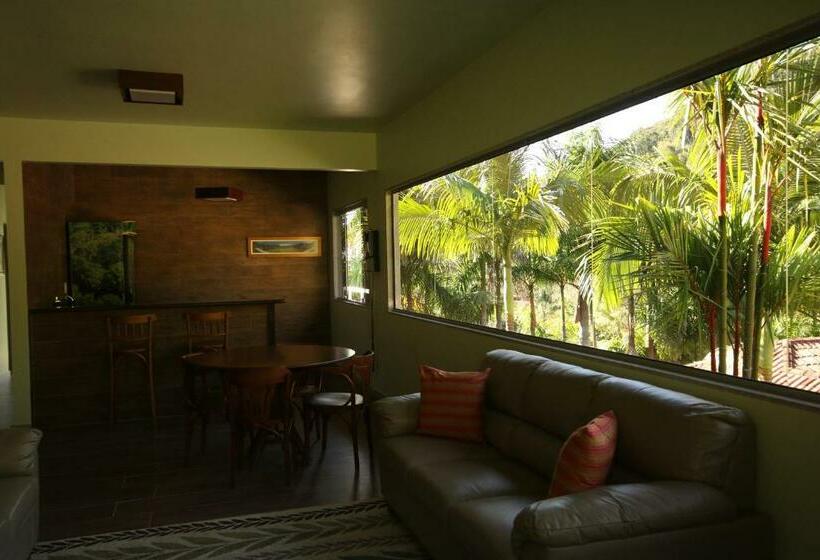 ペンション Estação Verde & água