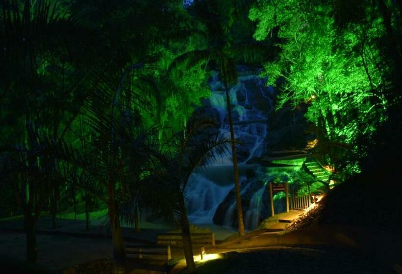 ペンション Estação Verde & água