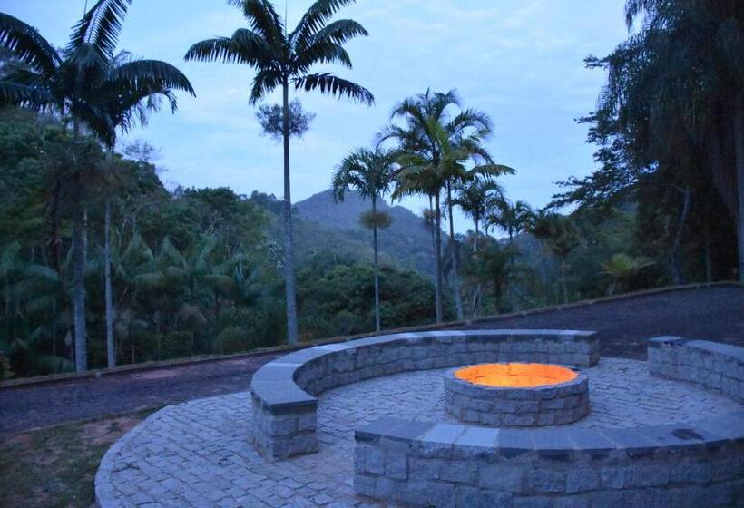 ペンション Estação Verde & água