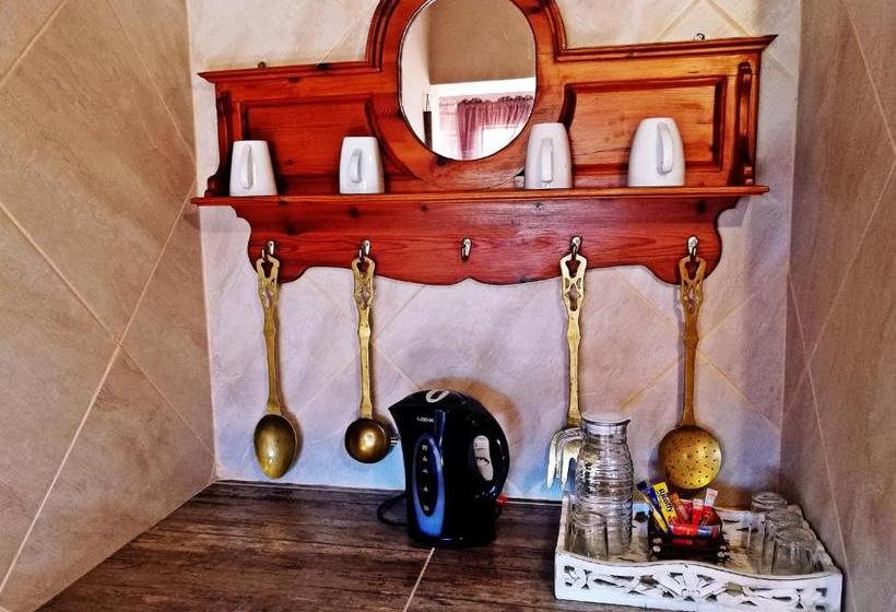 פנסיון Kures Guest House