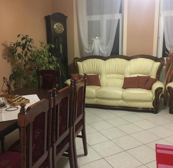 膳宿费 Penzion Obora