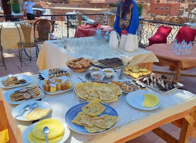 ユースホステル Auberge Restaurant Telouet