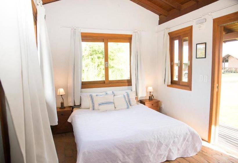 ユースホステル Pousada La Creación