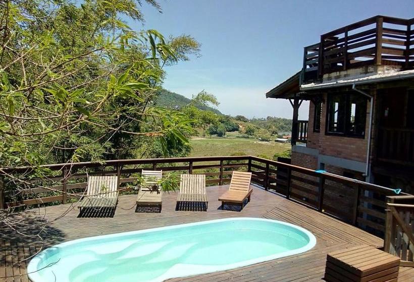 ユースホステル Pousada La Creación