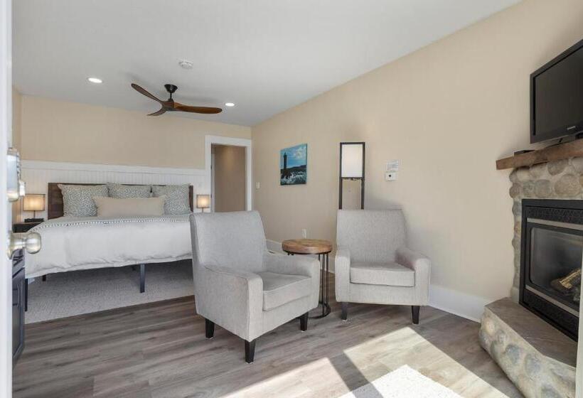 فندق صغير Waterfront Inn