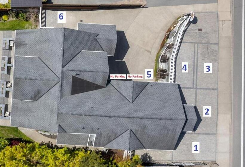 فندق صغير Waterfront Inn