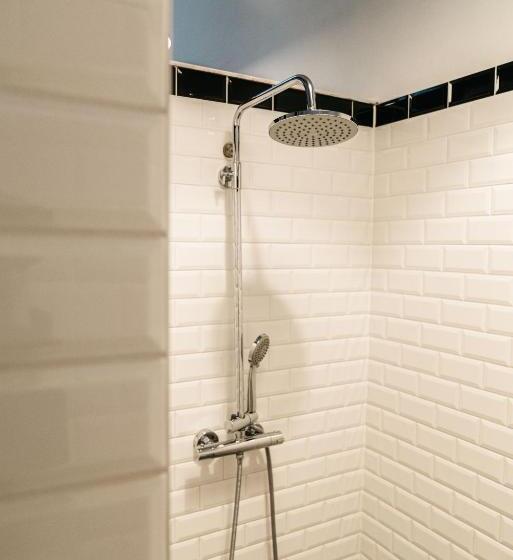 تختخواب و صبحانه Spui Apartment In Center