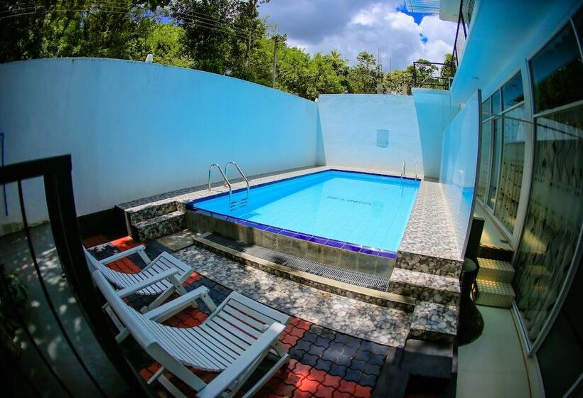 호텔 Nelinsa Kandy