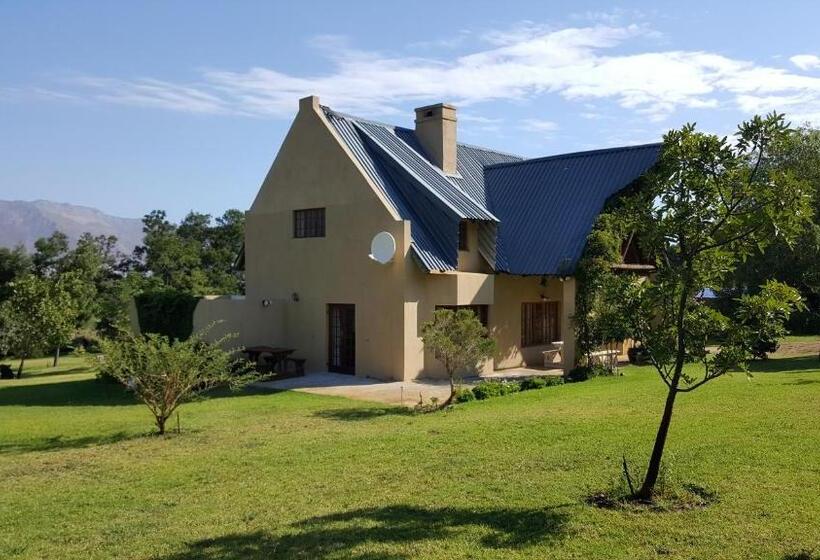 בית מלון כפרי Tuckaway