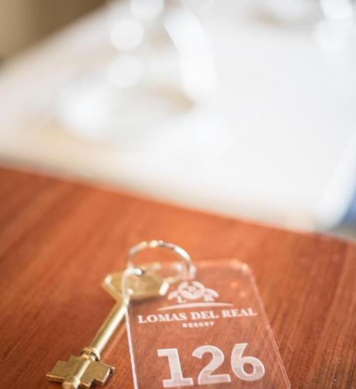 Lomas Del Real Apart