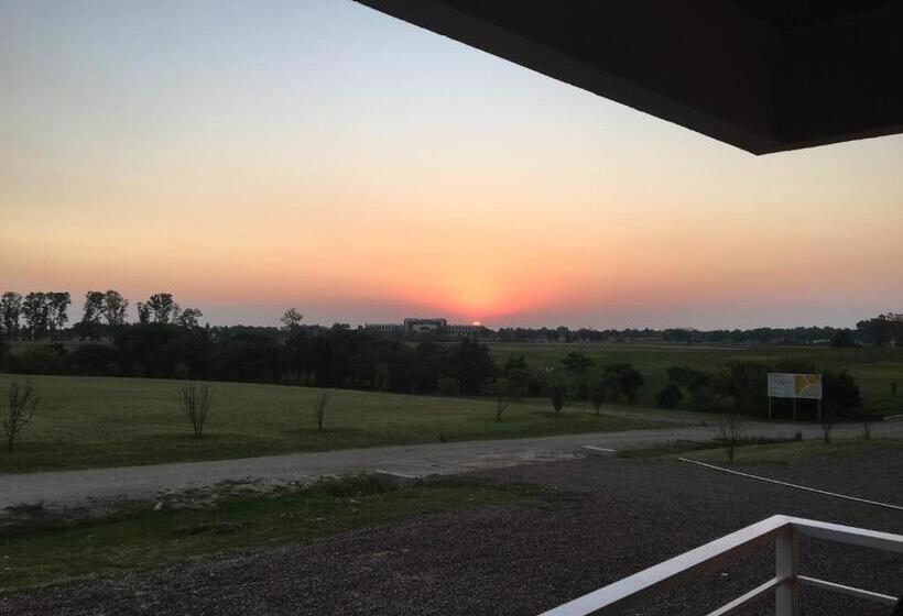 Lomas Del Real Apart