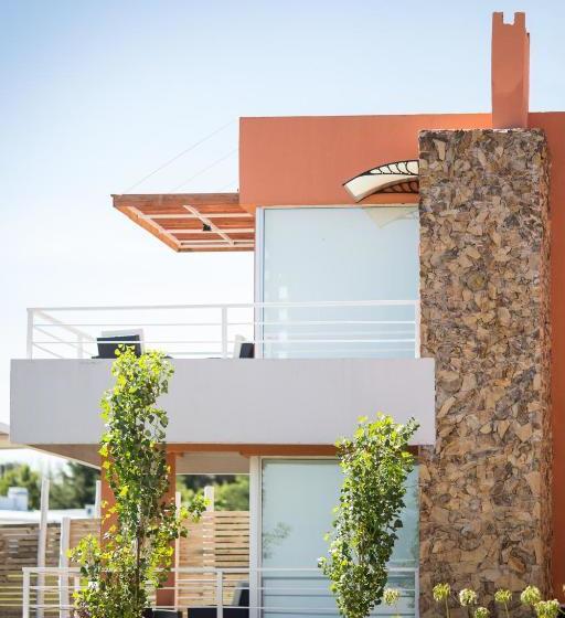 Lomas Del Real Apart