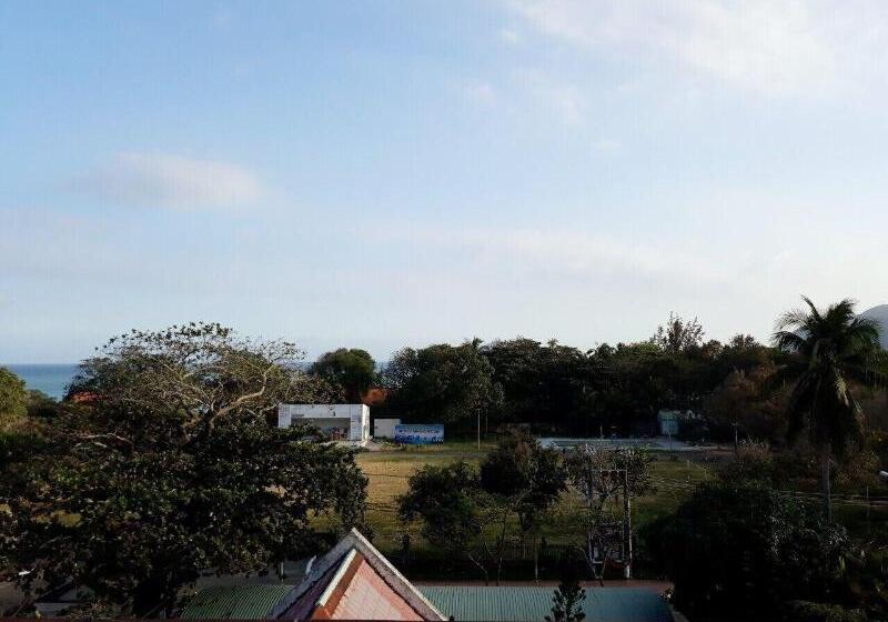 پانسیون Nha Khach Con Dao