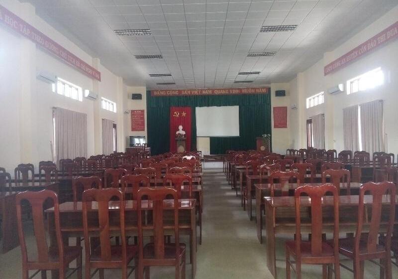 پانسیون Nha Khach Con Dao