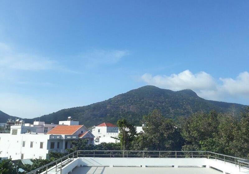 پانسیون Nha Khach Con Dao