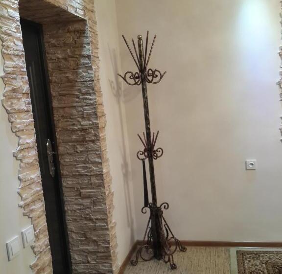 پانسیون Guest House Domashniy Uyut