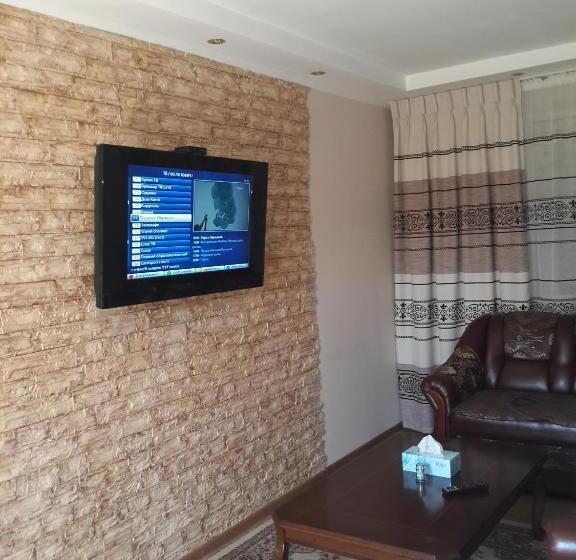 پانسیون Guest House Domashniy Uyut