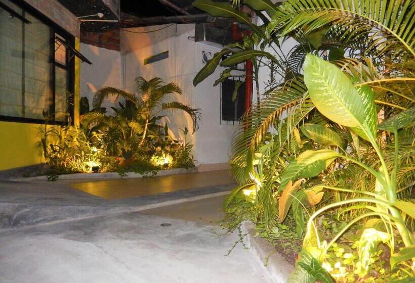 پانسیون Hospedaje Neydita