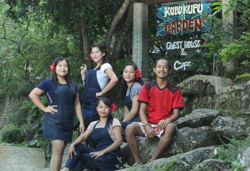 펜션 Kupu Kupu Garden Guest House & Cafe