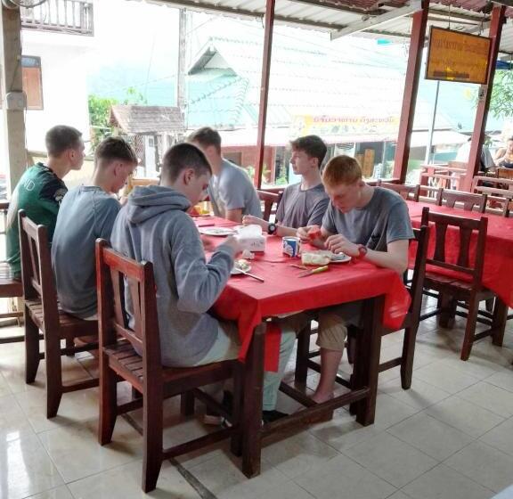 פנסיון Pakbeng Guesthouse