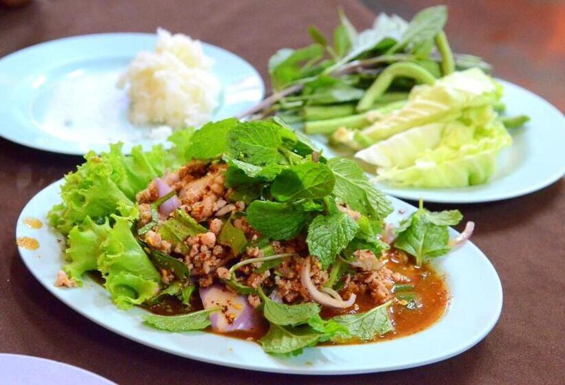 פנסיון Pakbeng Guesthouse