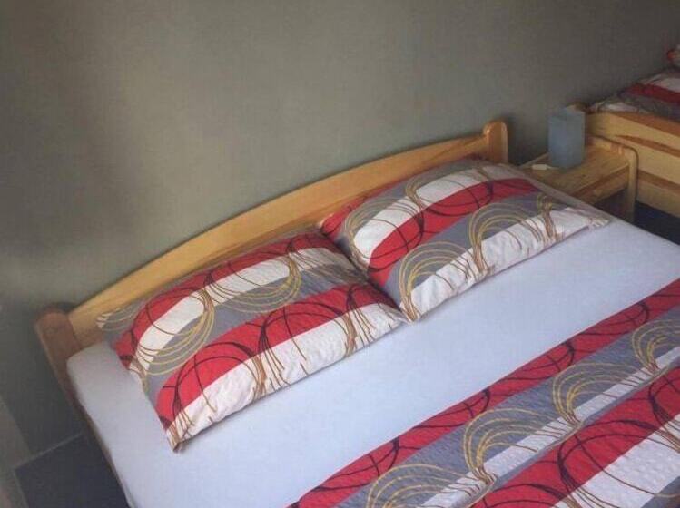 بنسيون Penzion U Rodinky