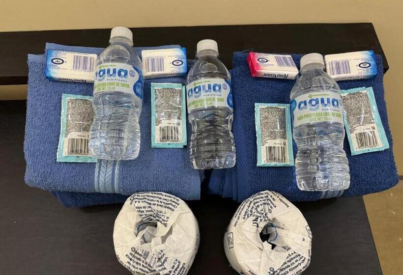 Пансион Rooms Zocalo