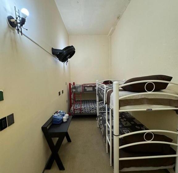 Пансион Rooms Zocalo