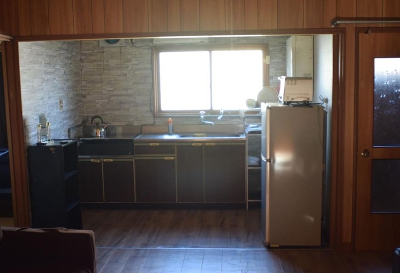 بنسيون Tabibitoyado Shoei   Hostel
