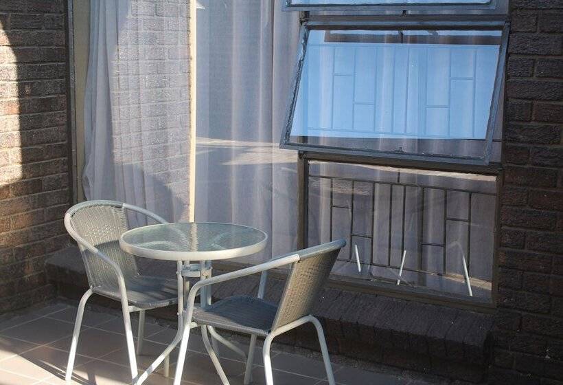 بنسيون Sleep Time Guest Lodge