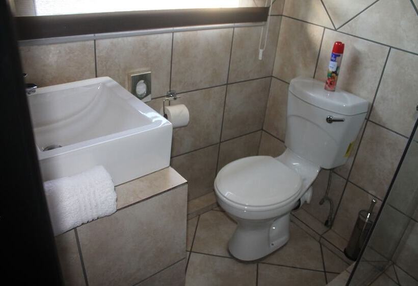 بنسيون Sleep Time Guest Lodge