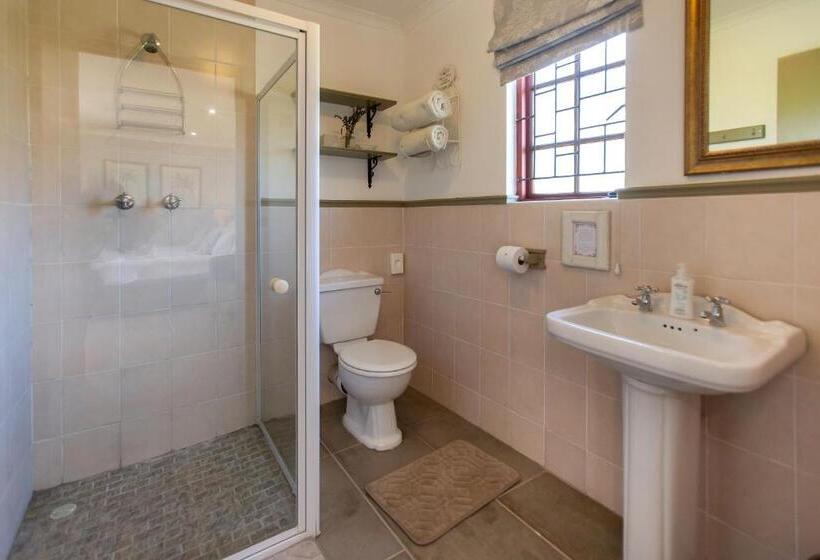 ペンション Summerhill Guest Farm