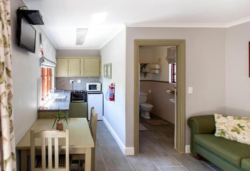 ペンション Summerhill Guest Farm