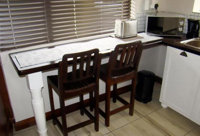 פנסיון Zamar Guest House