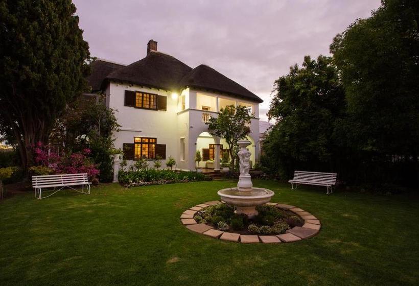 بنسيون Zonneweelde Guest House