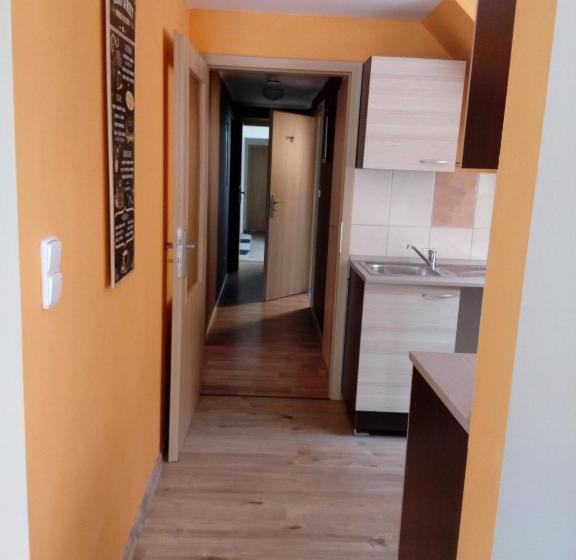 הוסטל Hostinské Pokoje U Kulináře