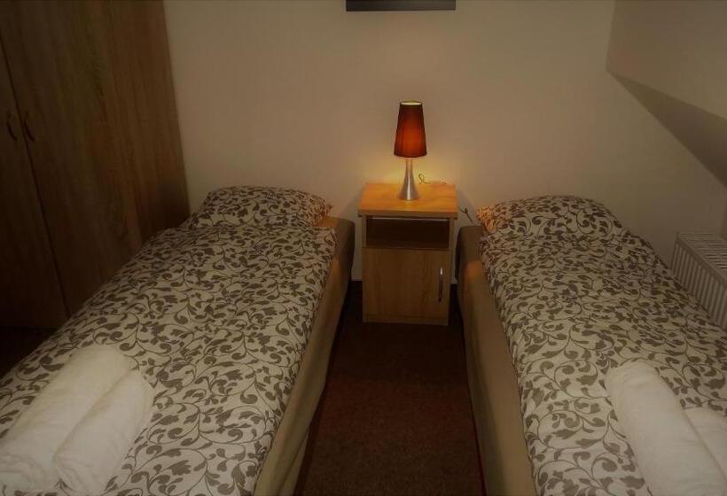 הוסטל Hostinské Pokoje U Kulináře