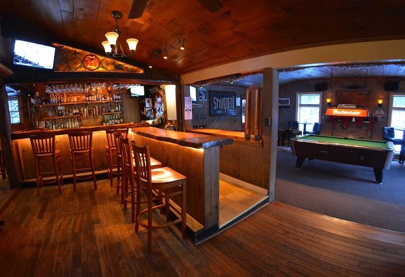 فندق صغير Hyde Away Inn