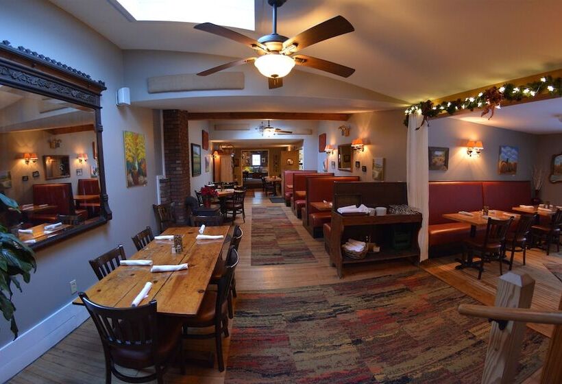 فندق صغير Hyde Away Inn