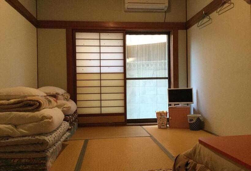 Пансион Guesthouse Shell