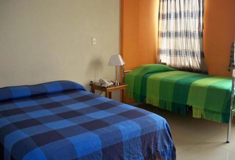 بنسيون Las Garzas Alojamiento