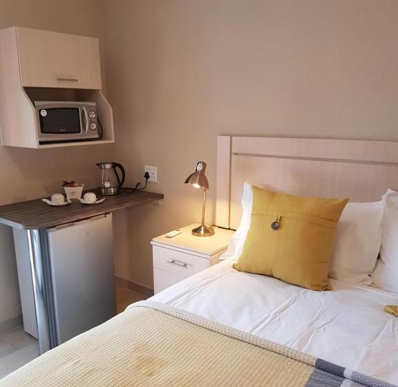 Пансион Lightstone Guesthouse