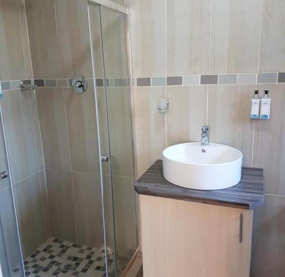 Пансион Lightstone Guesthouse